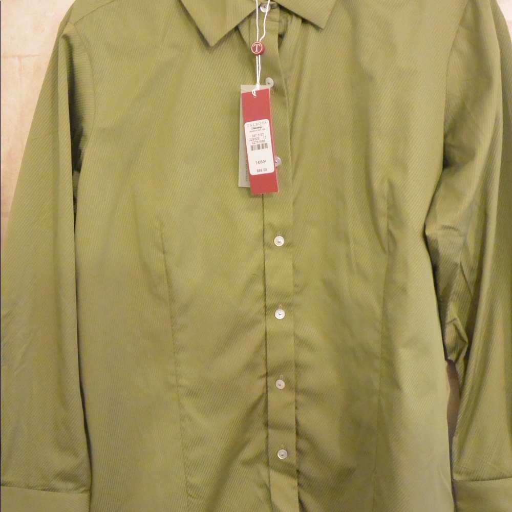 Button down shirt - Picture 4 of 4